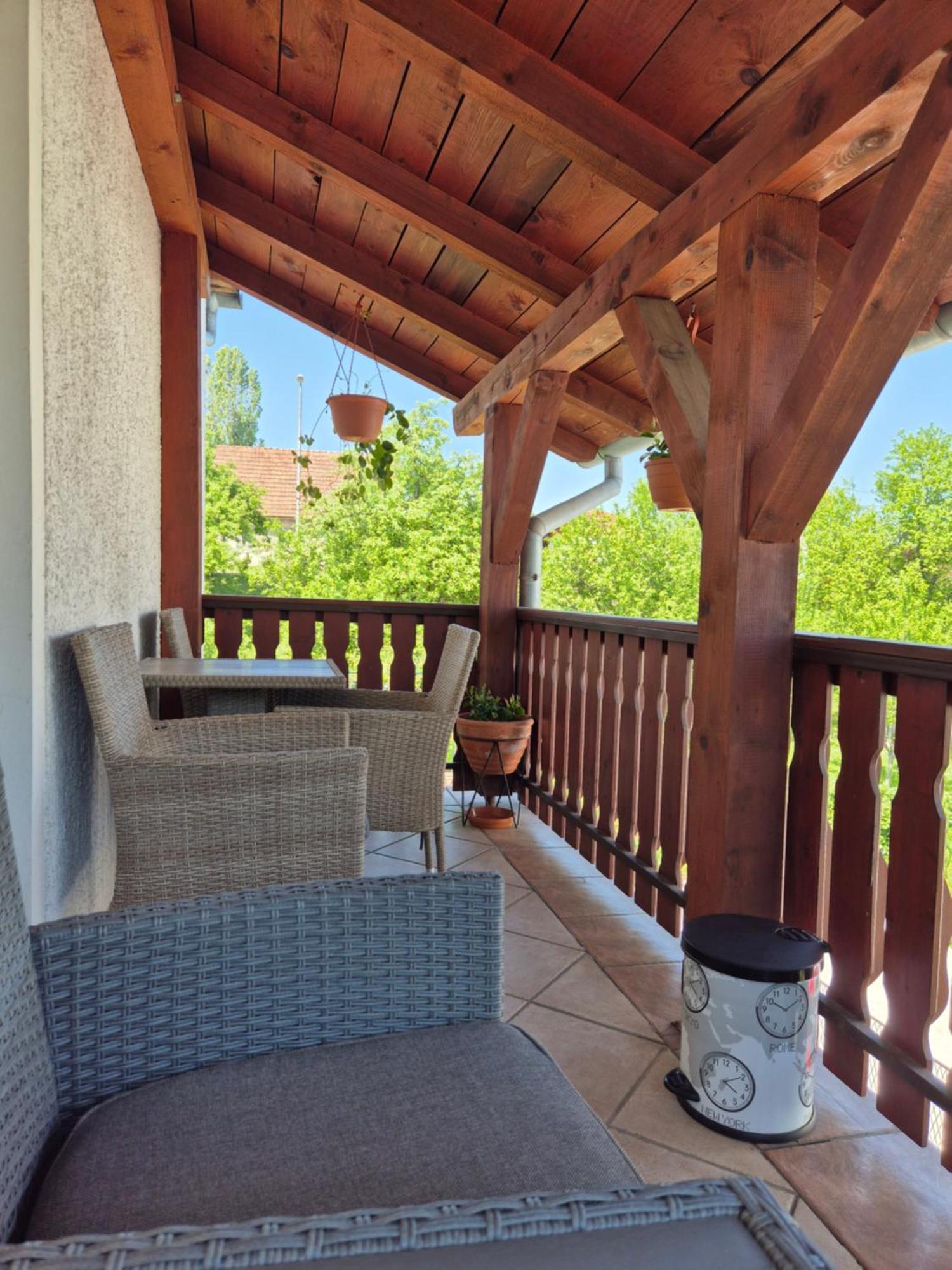Rooms Garden Слуни Екстериор снимка